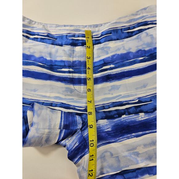 Tommy bahama womens size 4 100% silk lined ombre blue white shorts EUC island - Picture 7 of 7